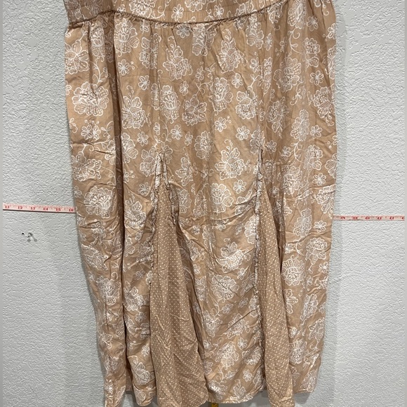 Skirt - Picture 4 of 7